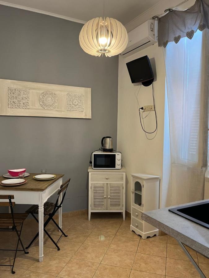 Old Bakery Rome Suites & Apartments ภายนอก รูปภาพ