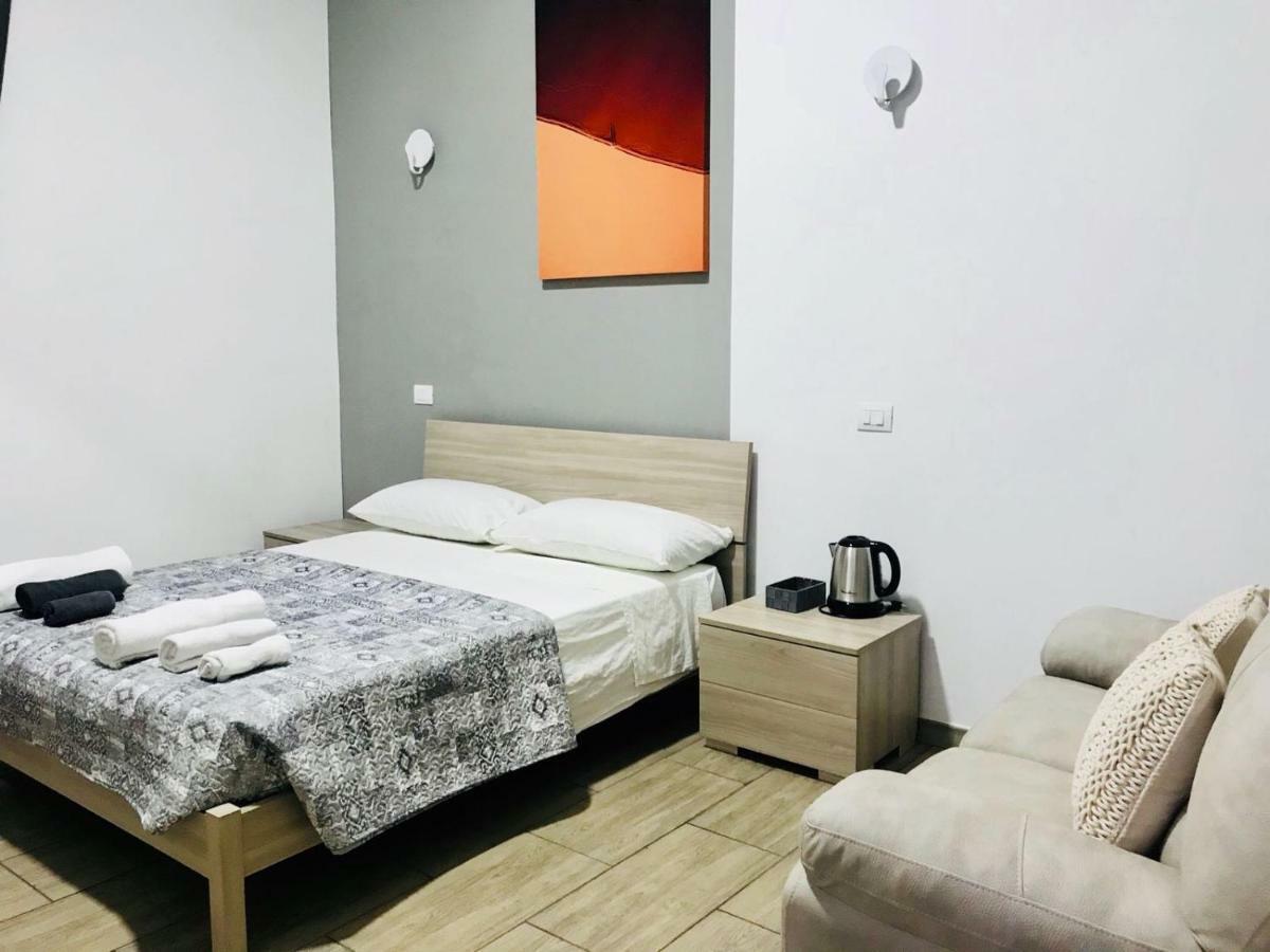 Old Bakery Rome Suites & Apartments ภายนอก รูปภาพ